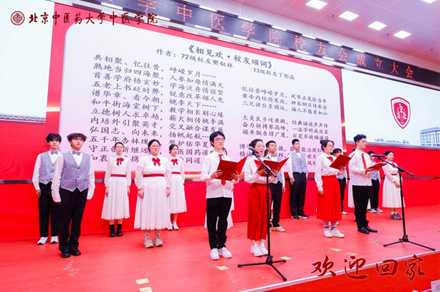 1729581412616051856.jpg 396.jpg